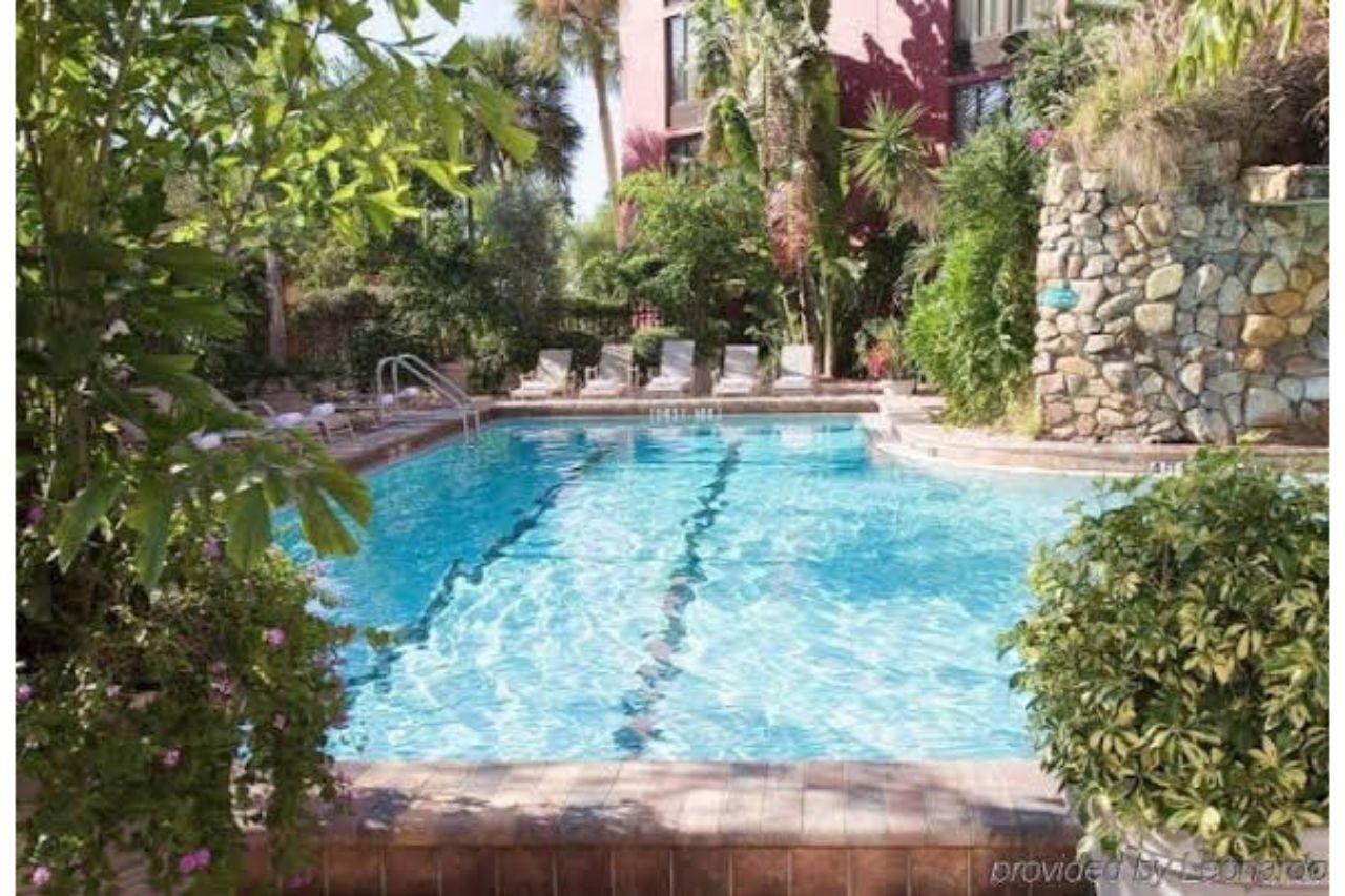Doubletree By Hilton Fort Myers At Bell Tower Shops Exteriör bild