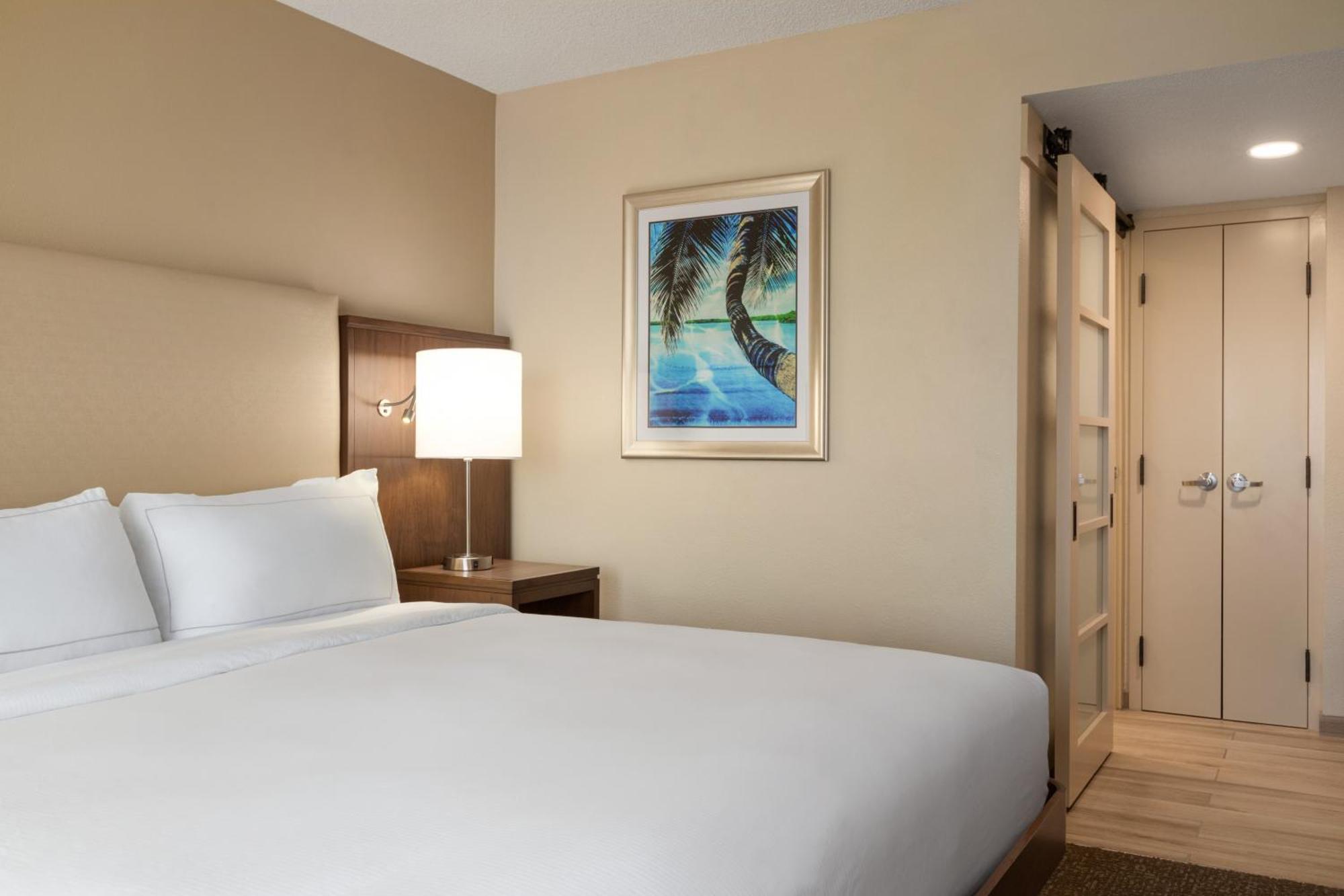 Doubletree By Hilton Fort Myers At Bell Tower Shops Exteriör bild