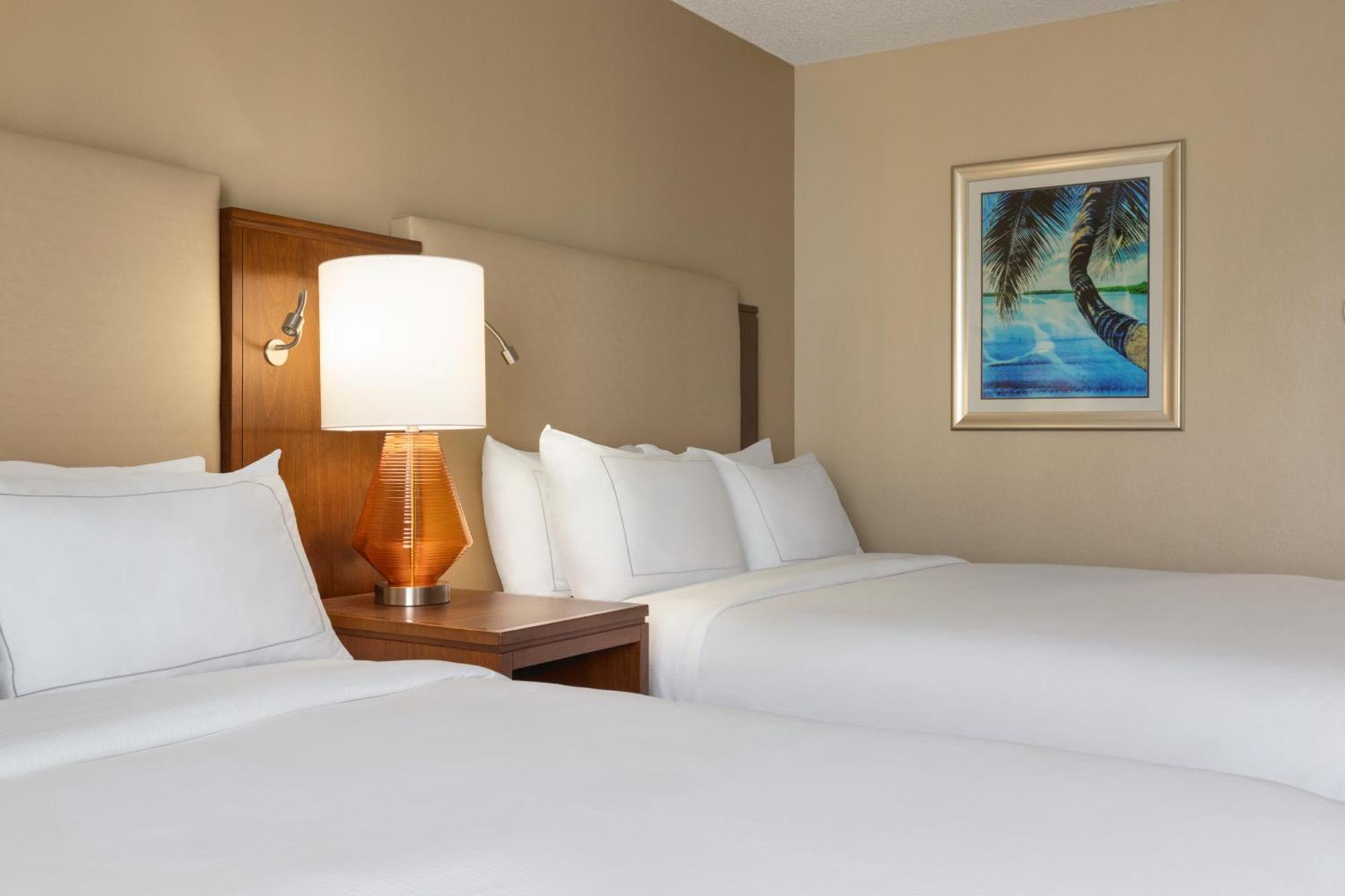 Doubletree By Hilton Fort Myers At Bell Tower Shops Exteriör bild
